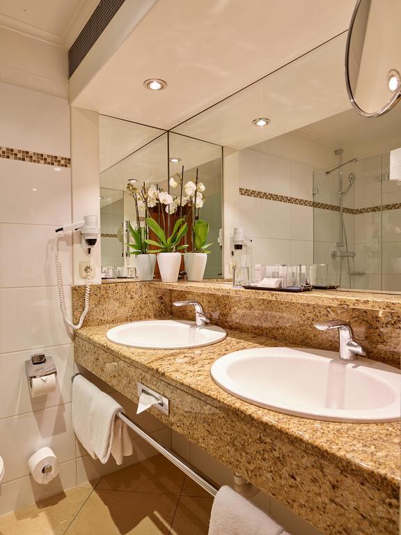 Hotel Das Ludwig Бад Грисбах Екстериор снимка
